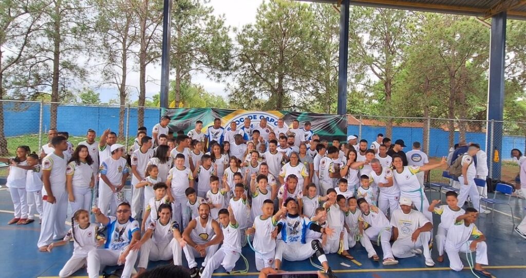 Comemoração Cerimônia Batizado Capoeira Araçoiaba